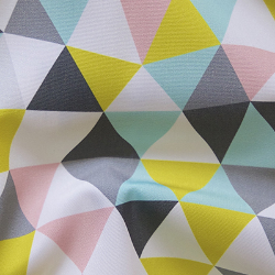Grey, white, teal and pink triangles repeat at random in this geometric design. 