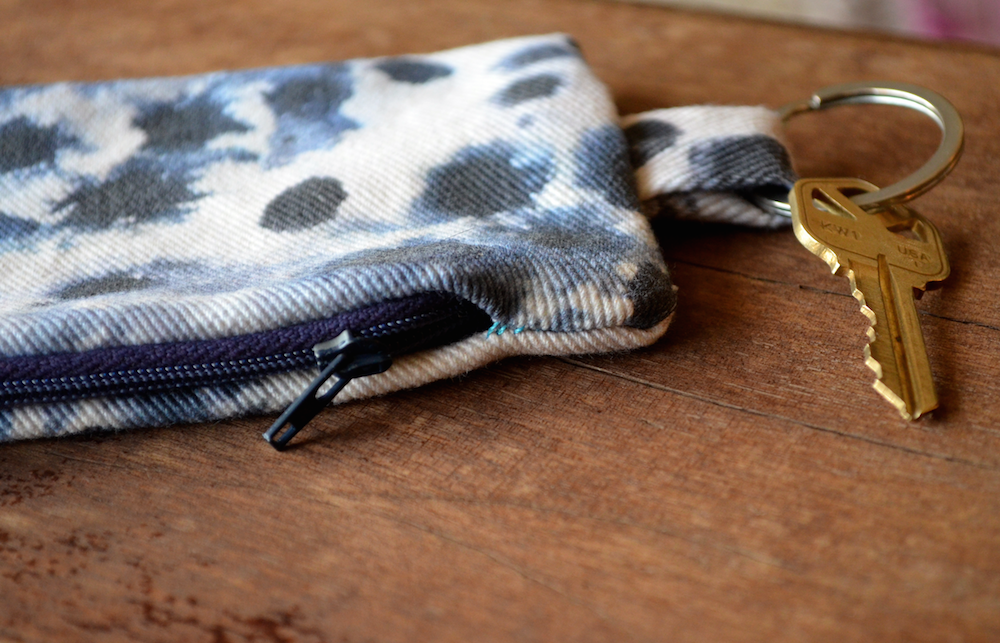 DIY on a Dime: Sew a Coin Purse for Under $7 | Spoonflower Blog 