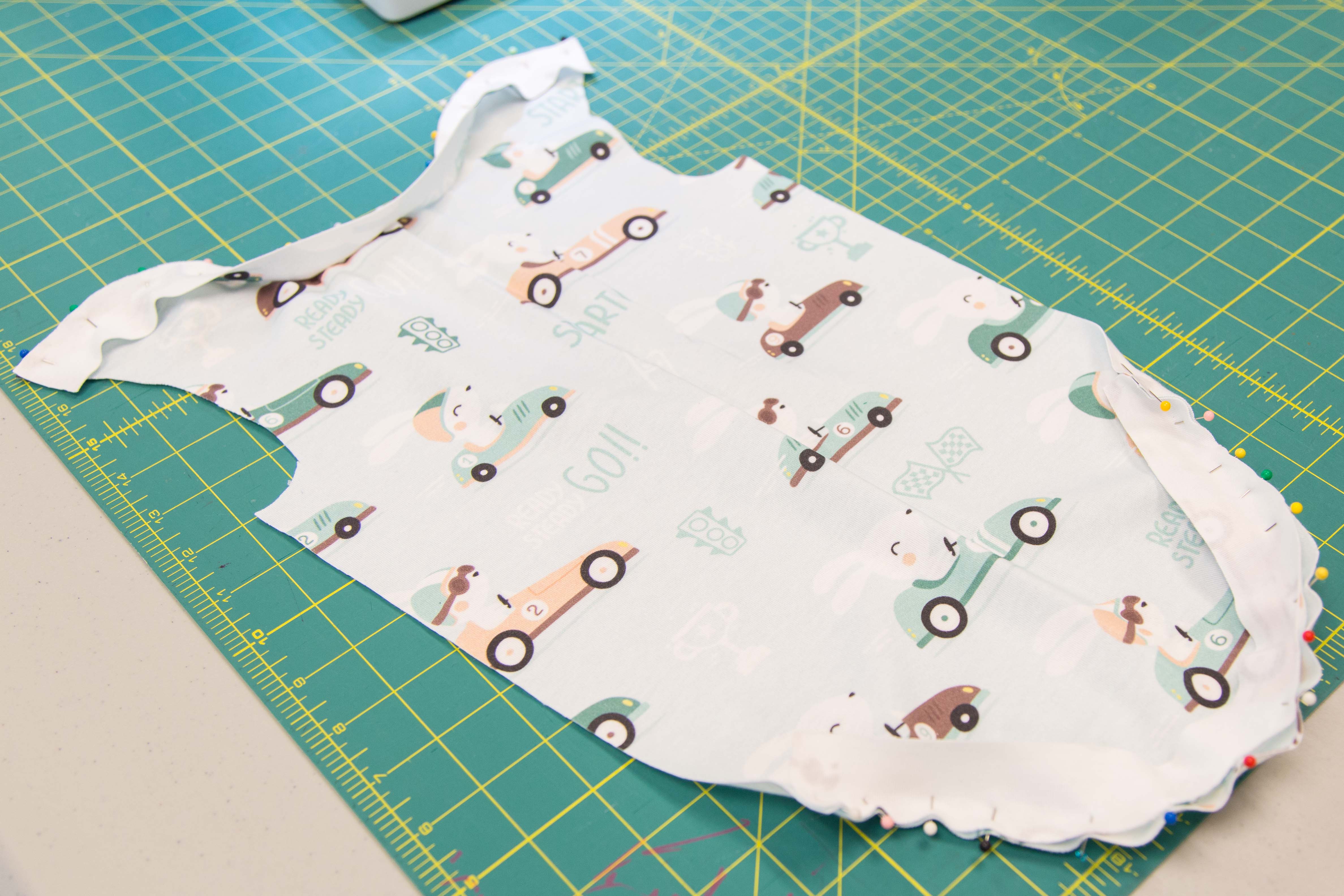 Make an Adorable DIY Onesie with This Free Pattern | Spoonflower Blog 