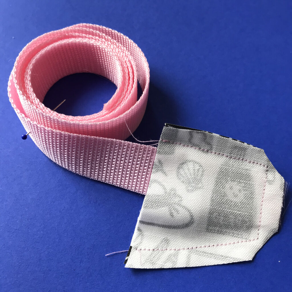 Attach webbing to end pieces | Spoonflower Blog 