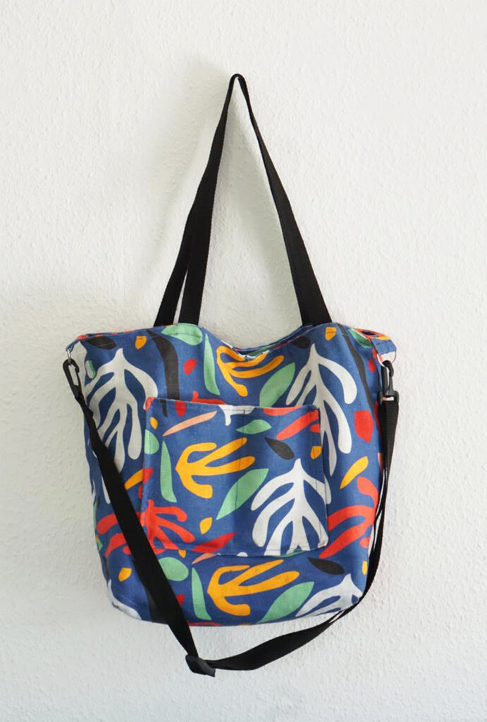 25 Ways to Customize The Everyday Tote Bag Featuring Belgian Linen™ | Spoonflower Blog