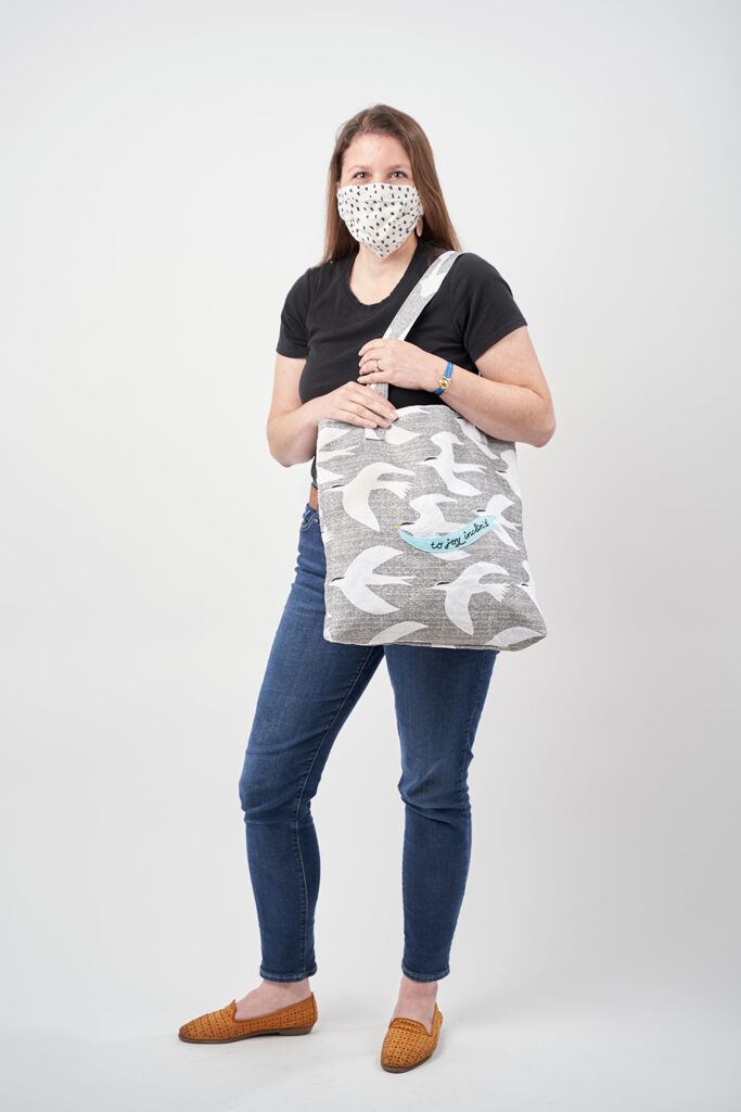 25 Ways to Customize The Everyday Tote Bag Featuring Belgian Linen™ | Spoonflower Blog