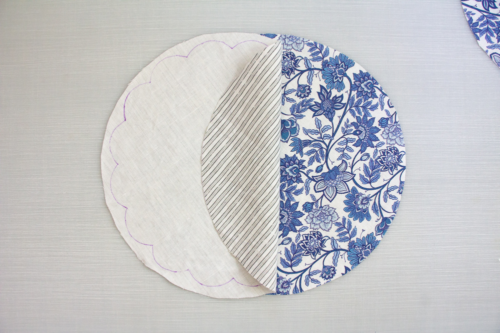 Match up the two different designs of fabric circles right sides together and pin. | Spoonflower Blog 
